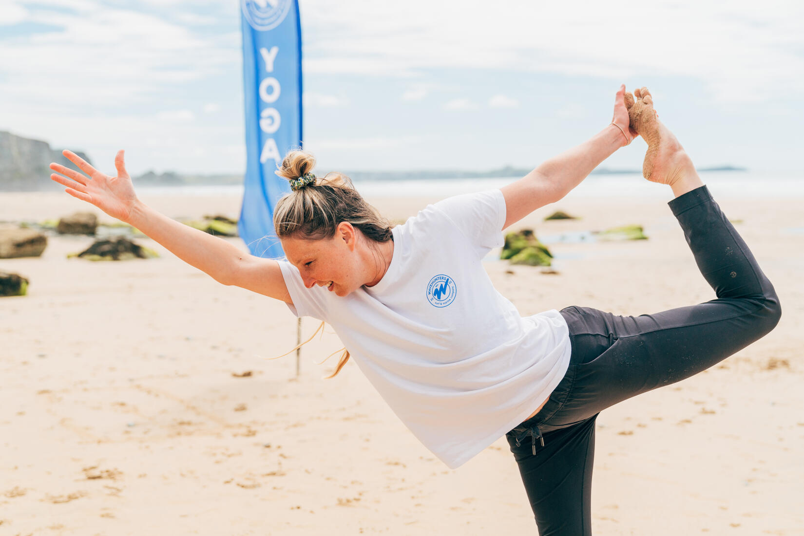 Watergate Bay beach yoga Wavehunters