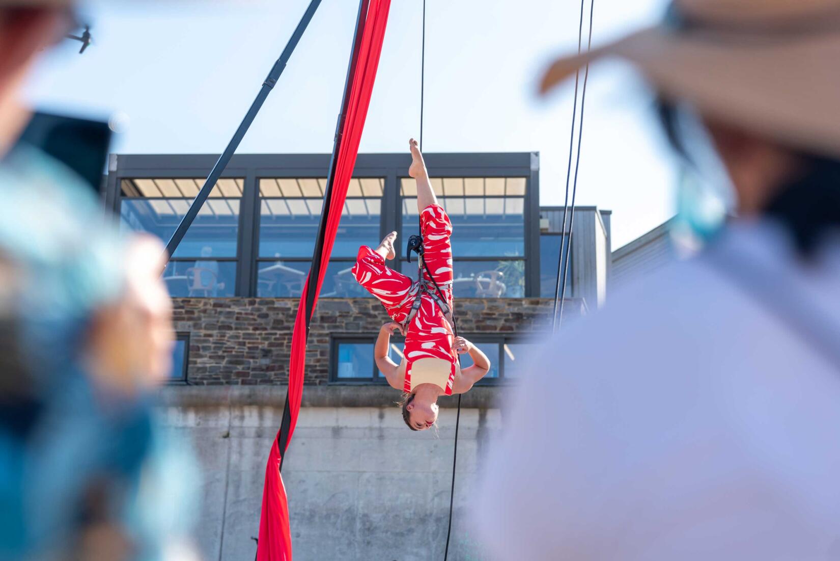 Aerial Dance - Tipping Point - Off The Wall - Arts on the Beach