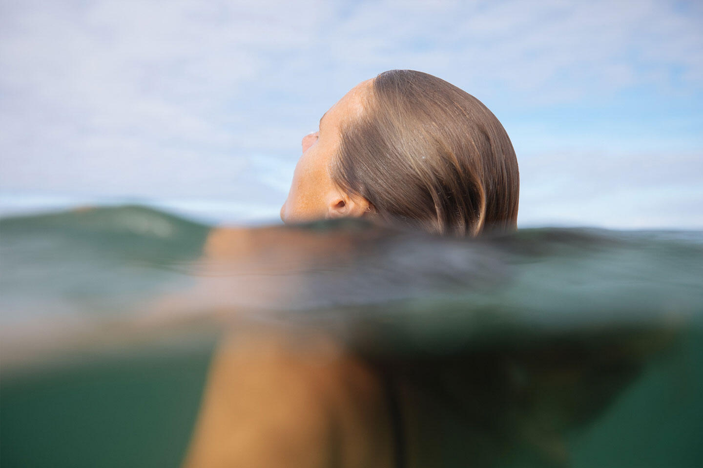 A woman's head in the sea