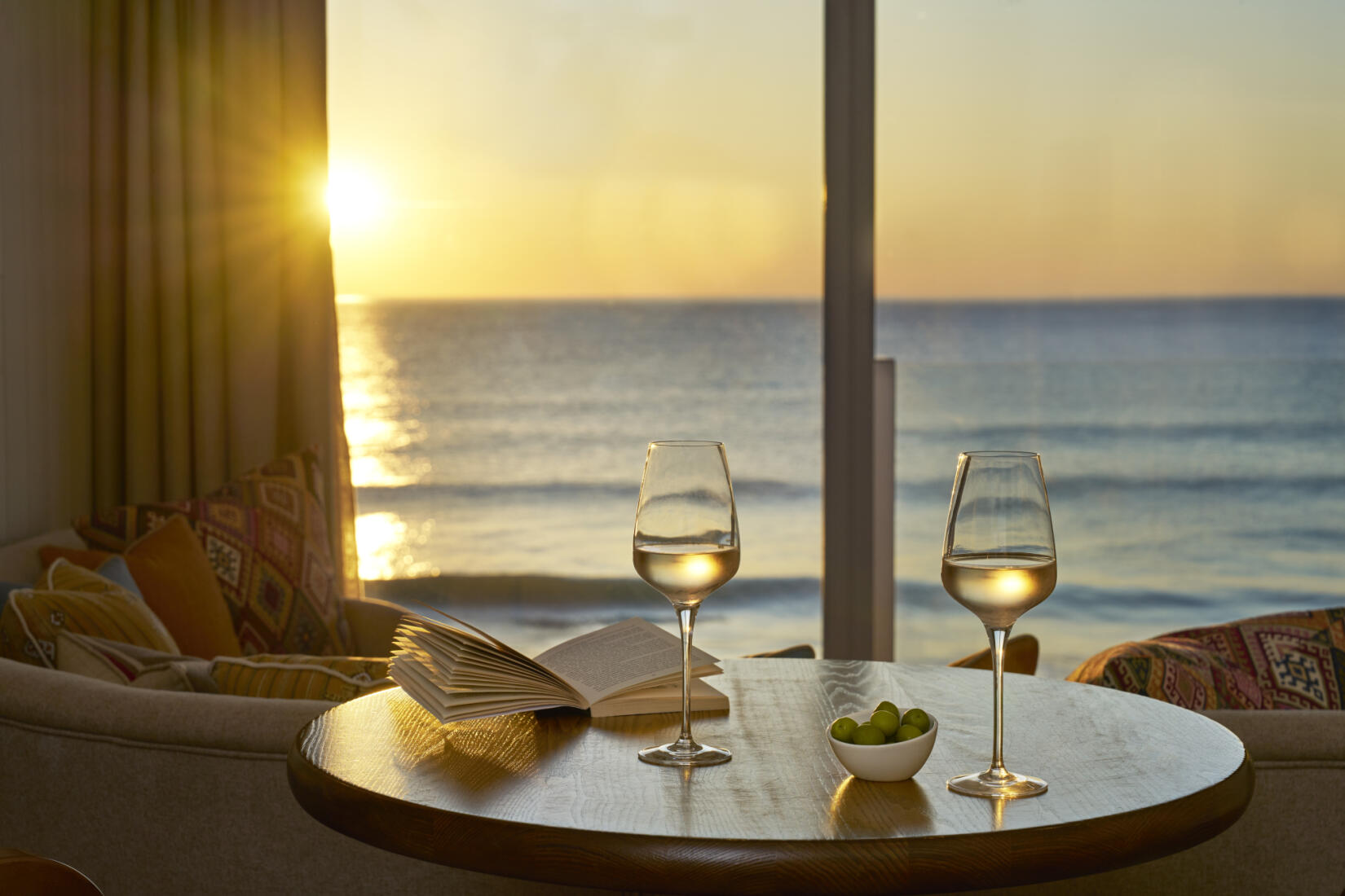 Sundowners in room 104